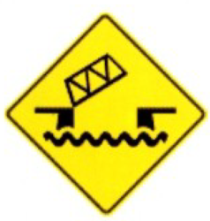 Bridge lifts or swings ahead traffic sign, featured in Ontario G1 exams and tests study materials